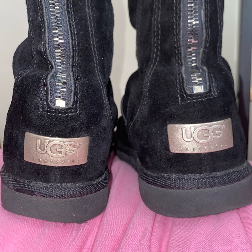 LIKE NEW SIZE 7 Ugg Australia Knightsbridge Shearling Lined Tall Zip BLACK boots - Picture 3 of 9